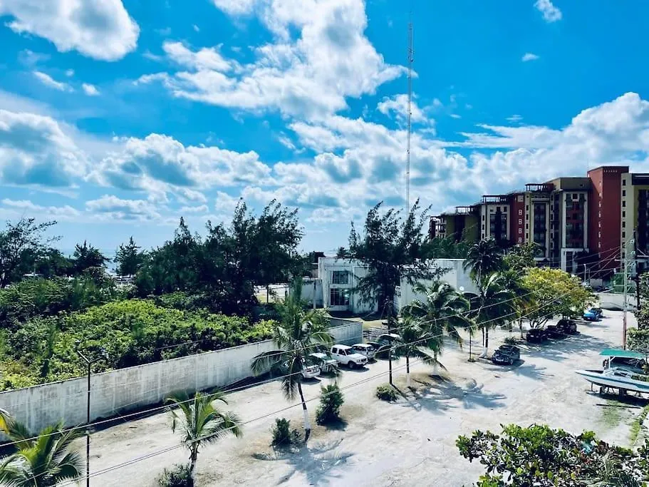 Punta Me Apartments & Rooms Near The Punta Sam Beach Cancún 0*,